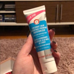 BRAND NEW  first aid beauty hello fab moisturizer